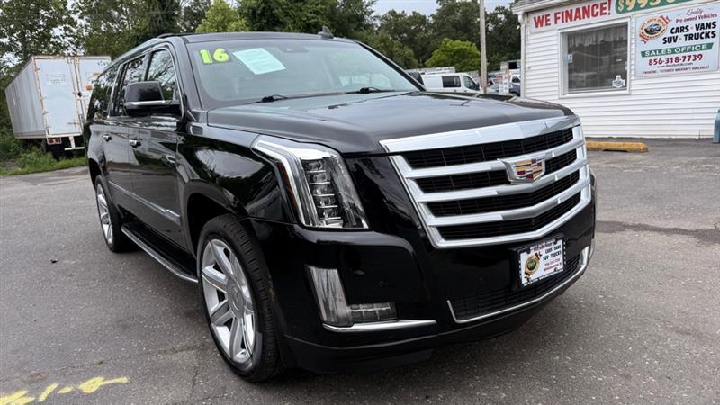 Cadillac Escalade ESV Luxury 4WD 2016