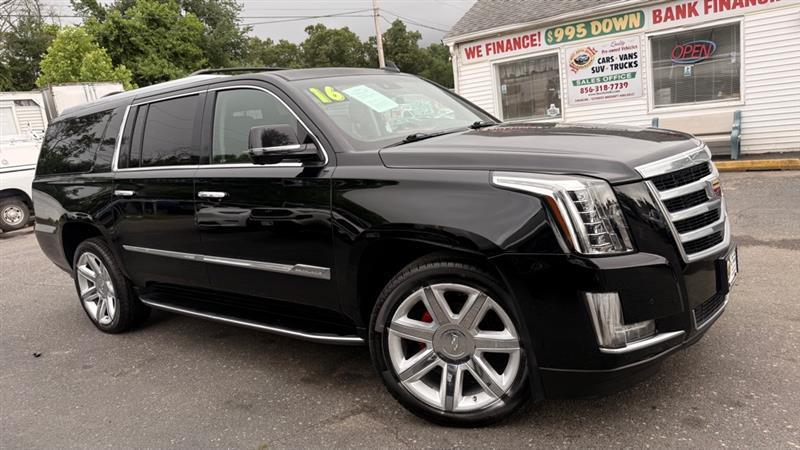 Cadillac Escalade ESV Luxury 4WD 2016