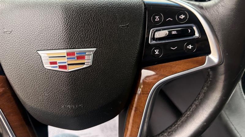 Cadillac Escalade ESV Luxury 4WD 2016