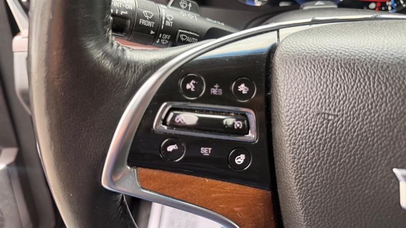 Cadillac Escalade ESV Luxury 4WD 2016