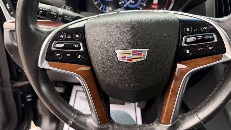 Cadillac Escalade ESV Luxury 4WD 2016