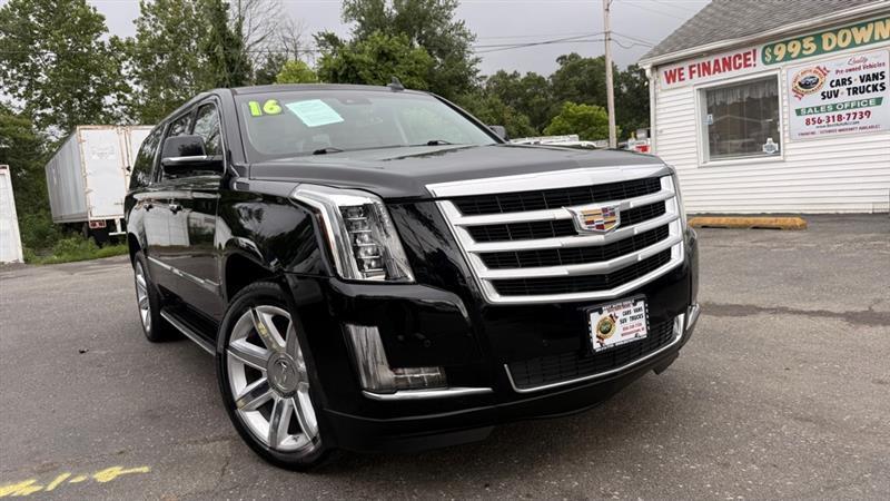 Cadillac Escalade ESV Luxury 4WD 2016