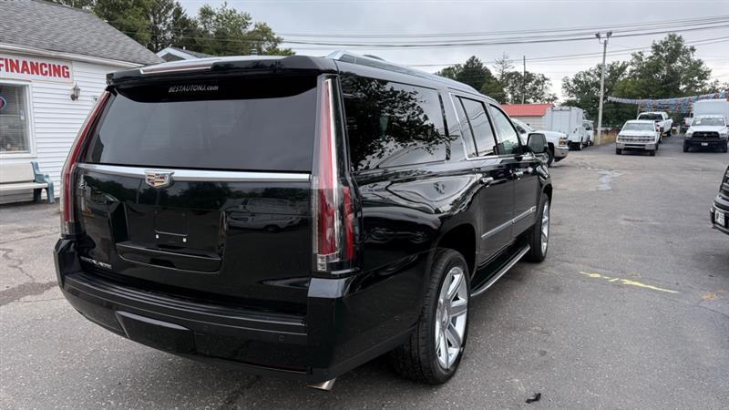 Cadillac Escalade ESV Luxury 4WD 2016
