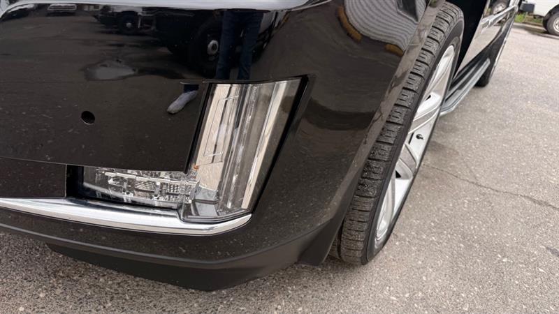 Cadillac Escalade ESV Luxury 4WD 2016