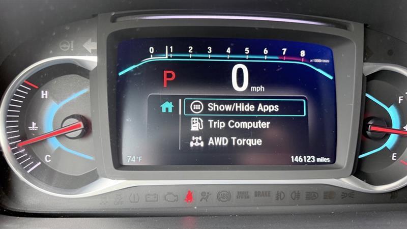 Honda Pilot Touring w/Rear Captain's Chairs AWD 2019