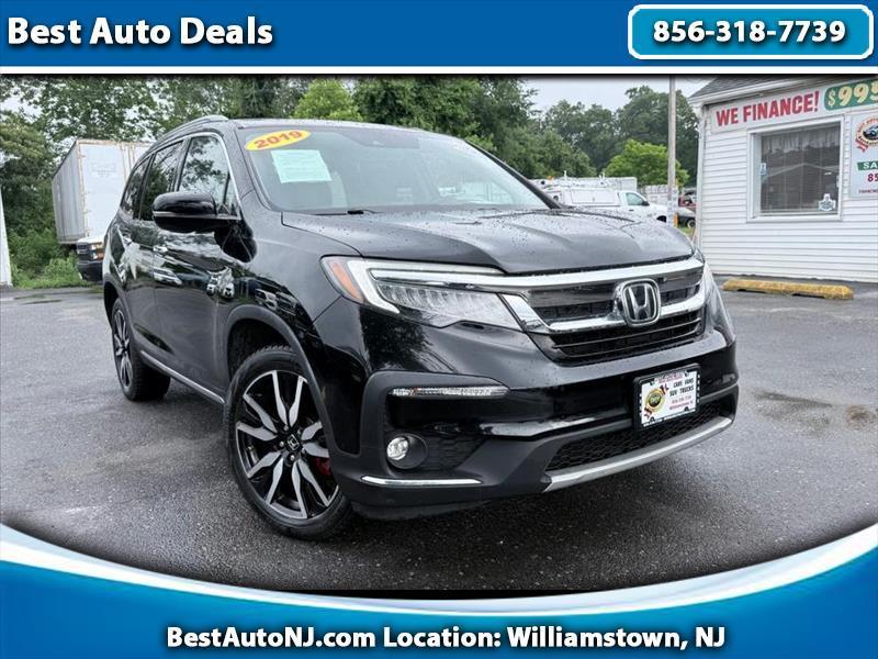 2019 Honda Pilot Touring w/Rear Captain's Chairs AWD