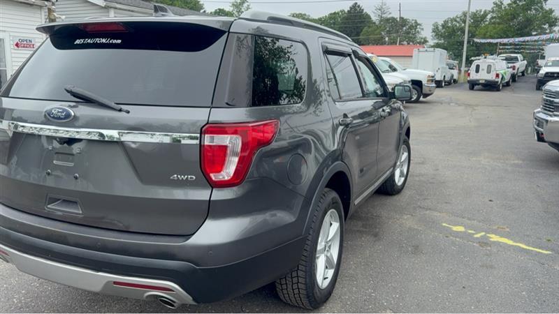 Ford Explorer XLT 4WD 2016