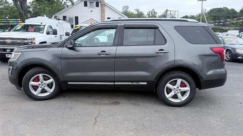 Ford Explorer XLT 4WD 2016