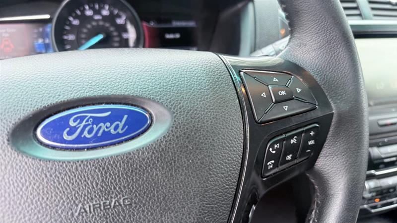 Ford Explorer XLT 4WD 2016