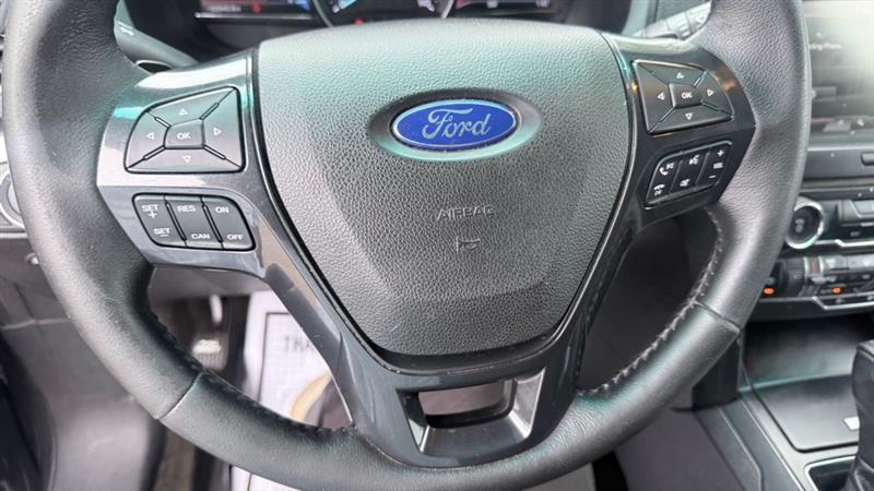 Ford Explorer XLT 4WD 2016