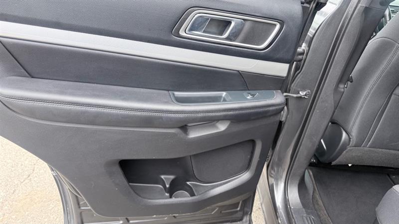 Ford Explorer XLT 4WD 2016