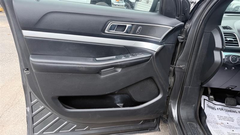 Ford Explorer XLT 4WD 2016