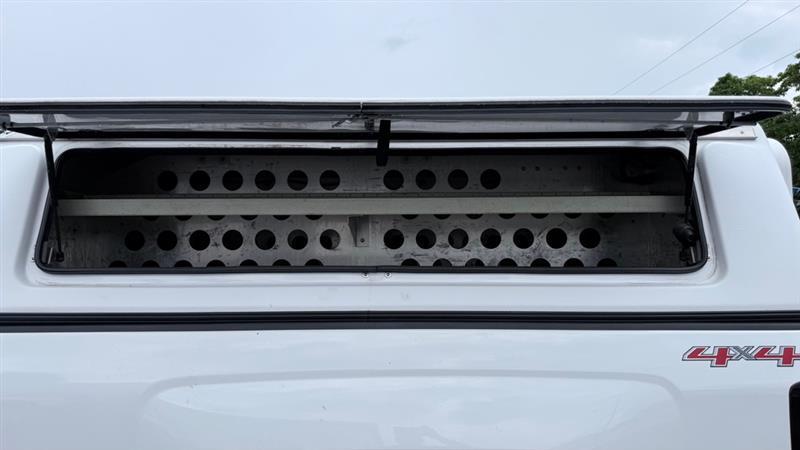 Chevrolet Silverado 2500HD Work Truck Crew Cab 4WD 2015