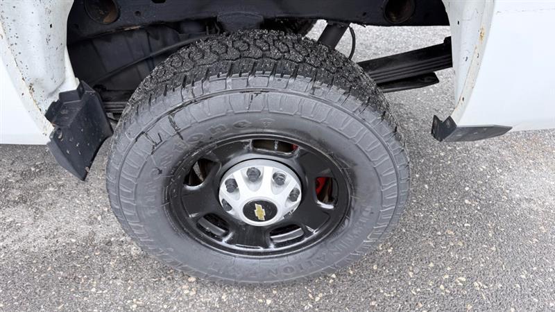 Chevrolet Silverado 2500HD Work Truck Crew Cab 4WD 2015