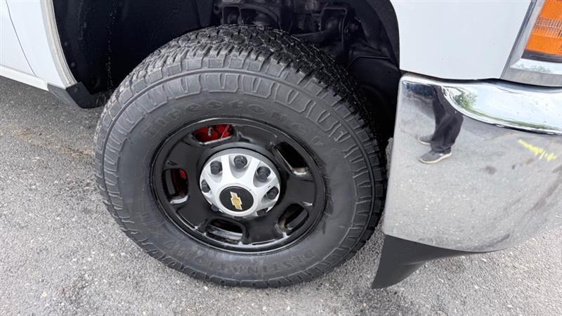 Chevrolet Silverado 2500HD Work Truck Crew Cab 4WD 2015