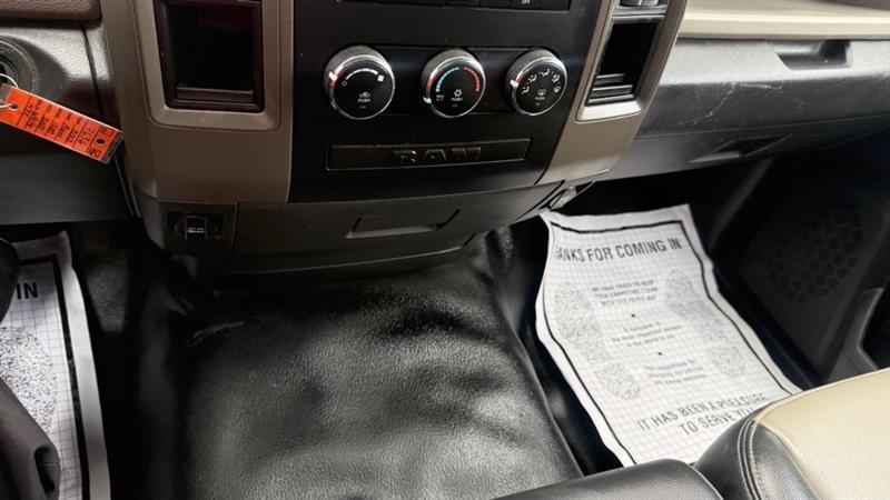 Dodge 1500 ST Quad Cab 2WD 2012