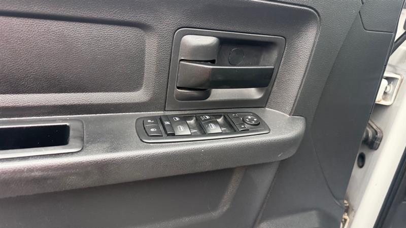 Dodge 1500 ST Quad Cab 2WD 2012