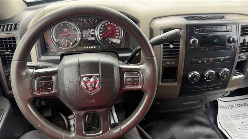 Dodge 1500 ST Quad Cab 2WD 2012