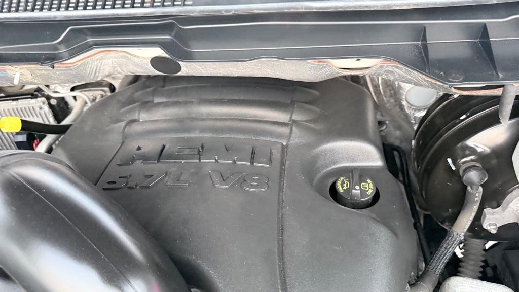 RAM 2500 2WD Reg Cab 140.5" Tradesman 2015