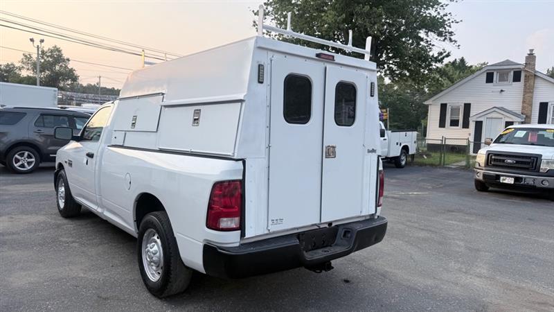 Dodge 2500 ST 2WD 2012