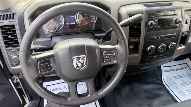 Dodge 2500 ST 2WD 2012
