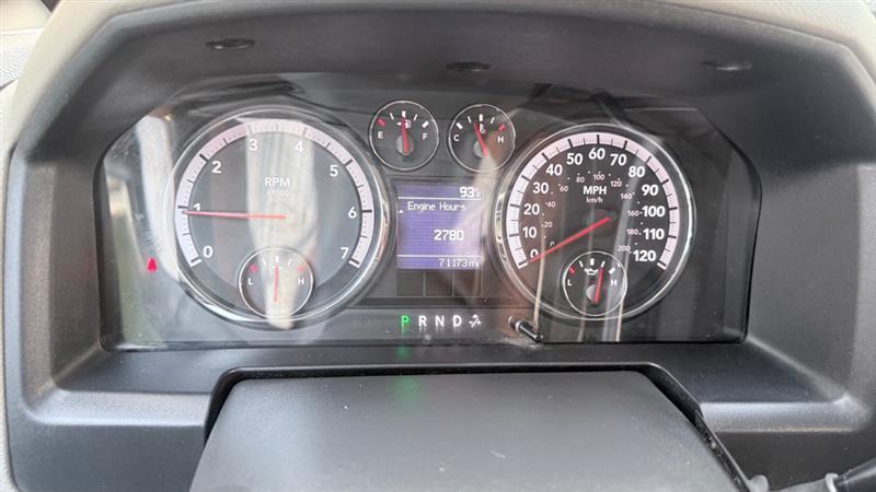 Dodge 2500 ST 2WD 2012