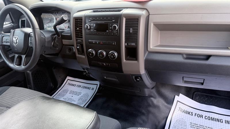 Dodge 2500 ST 2WD 2012