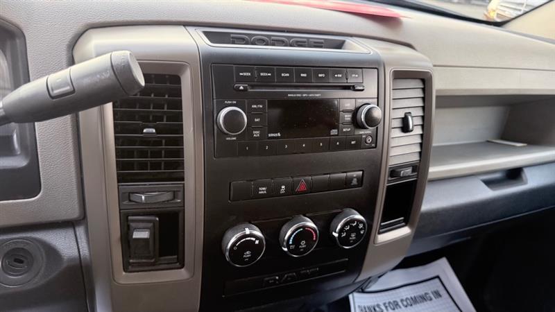 Dodge 2500 ST 2WD 2012