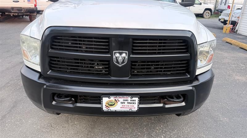 Dodge 2500 ST 2WD 2012