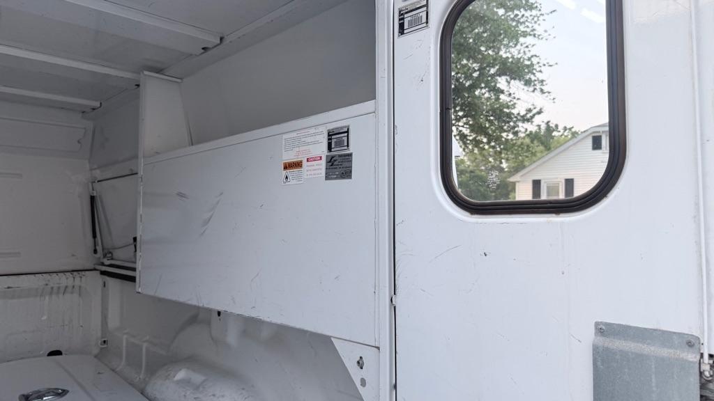 Dodge 2500 2WD Reg Cab 140.5" ST 2012