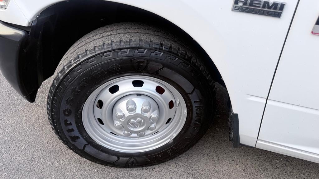 Dodge 2500 2WD Reg Cab 140.5" ST 2012