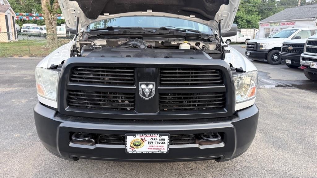 Dodge 2500 2WD Reg Cab 140.5" ST 2012