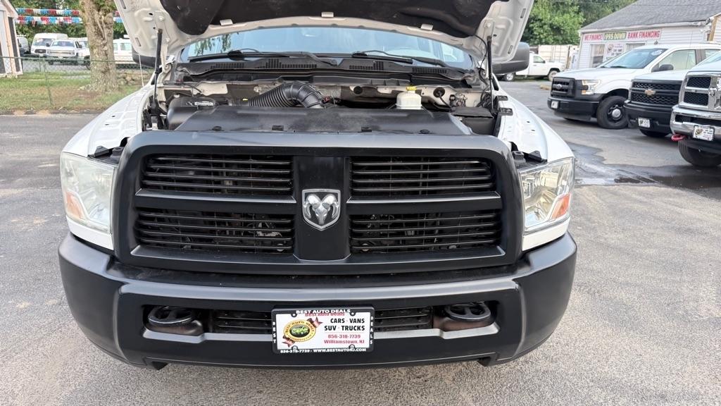 Dodge 2500 2WD Reg Cab 140.5" ST 2012