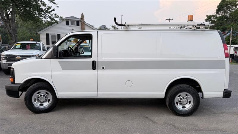 Chevrolet Express 2500 Cargo 2011