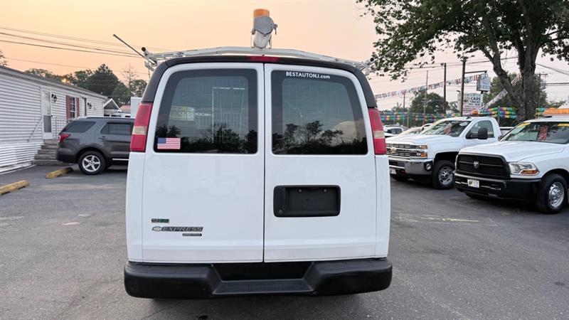 Chevrolet Express 2500 Cargo 2011