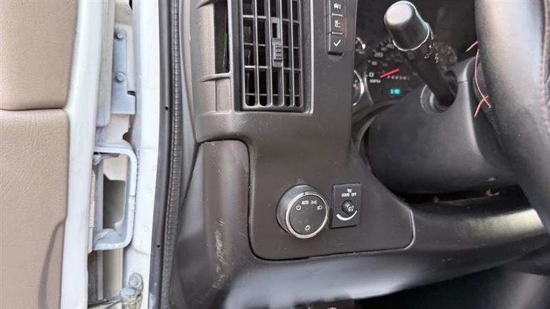 Chevrolet Express 2500 Cargo 2011