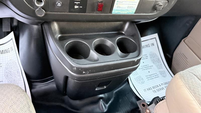 Chevrolet Express 2500 Cargo 2011