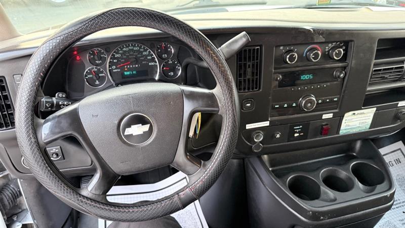 Chevrolet Express 2500 Cargo 2011