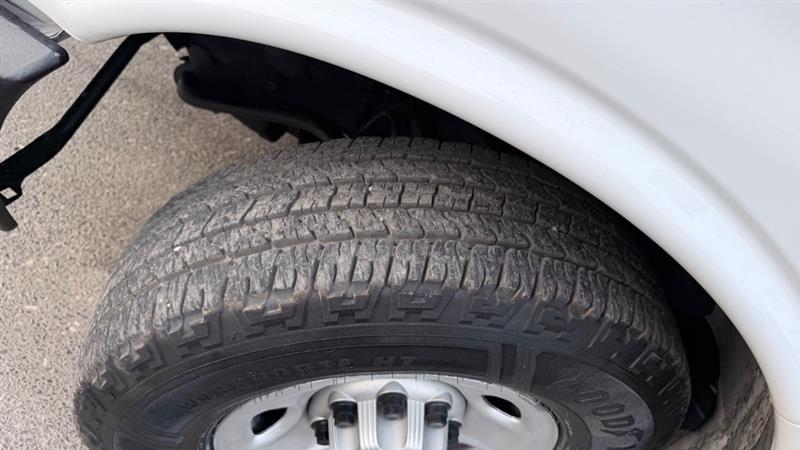 Chevrolet Express 2500 Cargo 2011