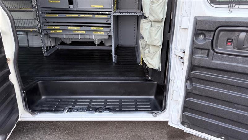 Chevrolet Express 2500 Cargo 2011