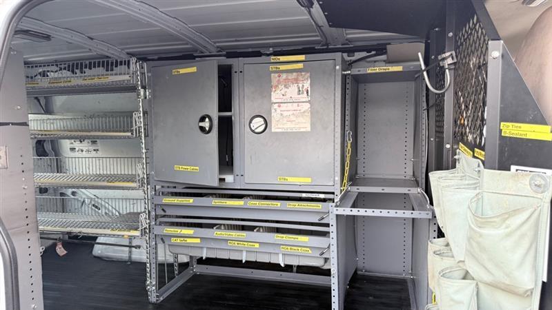 Chevrolet Express 2500 Cargo 2011