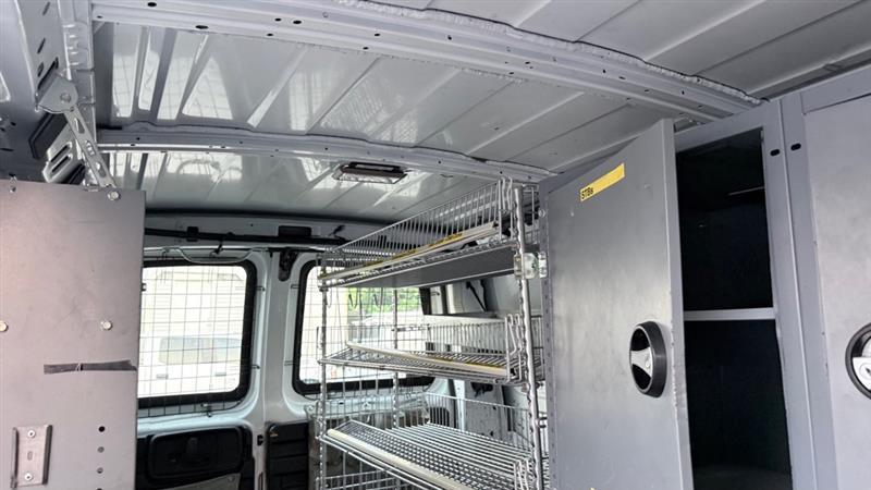 Chevrolet Express 2500 Cargo 2011