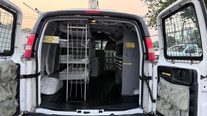 Chevrolet Express 2500 Cargo 2011