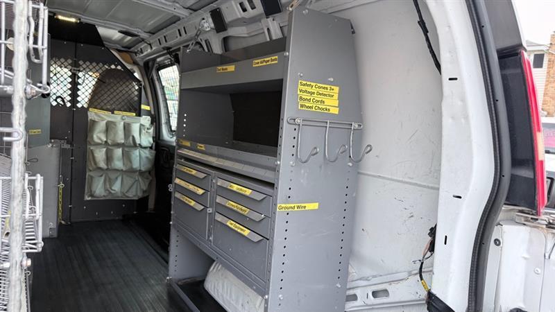 Chevrolet Express 2500 Cargo 2011