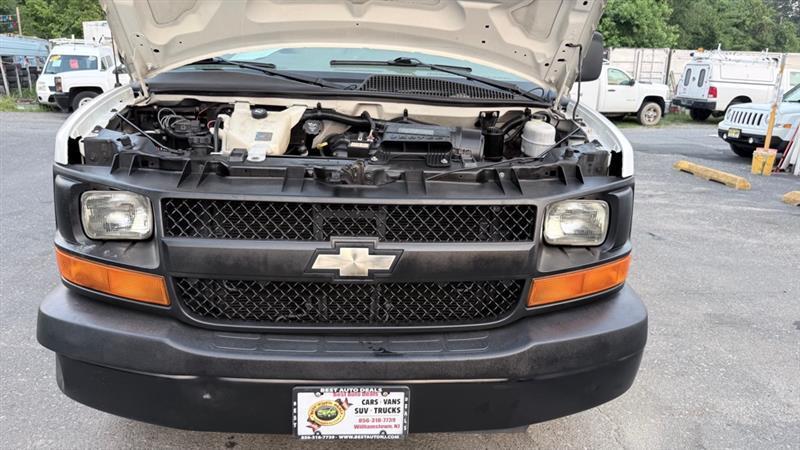 Chevrolet Express 2500 Cargo 2011
