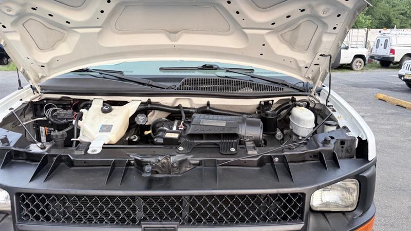 Chevrolet Express 2500 Cargo 2011