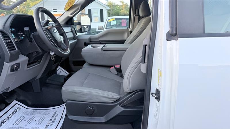 Ford F-250 SD XL SuperCab 4WD 2017