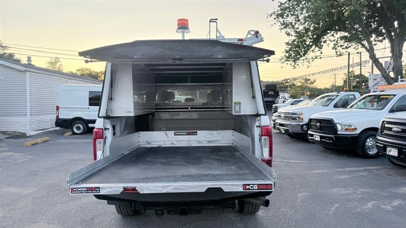 Ford F-250 SD XL SuperCab 4WD 2017