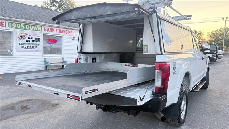 Ford F-250 SD XL SuperCab 4WD 2017