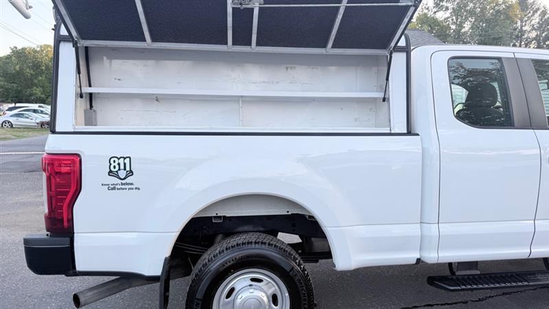 Ford F-250 SD XL SuperCab 4WD 2017